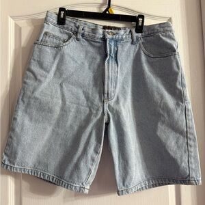 Vintage Route 66 Men’s Knee Length Jean Shorts Sz 36. Jan-102